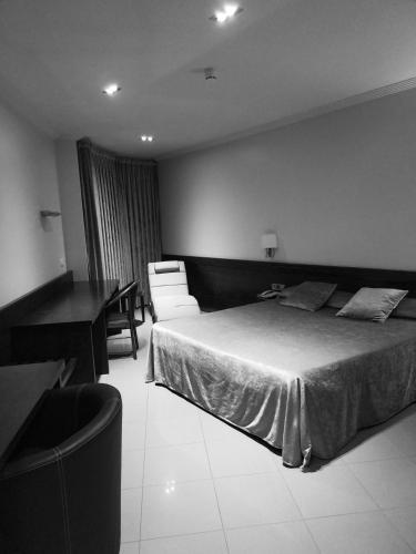 Hotel Els Noguers Manresa Kültér fotó